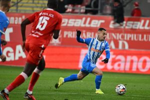 Revenire dramatică: Universitatea Craiova câștigă cu 2-1 împotriva UTA Arad, dedică victoria fanului întârziat