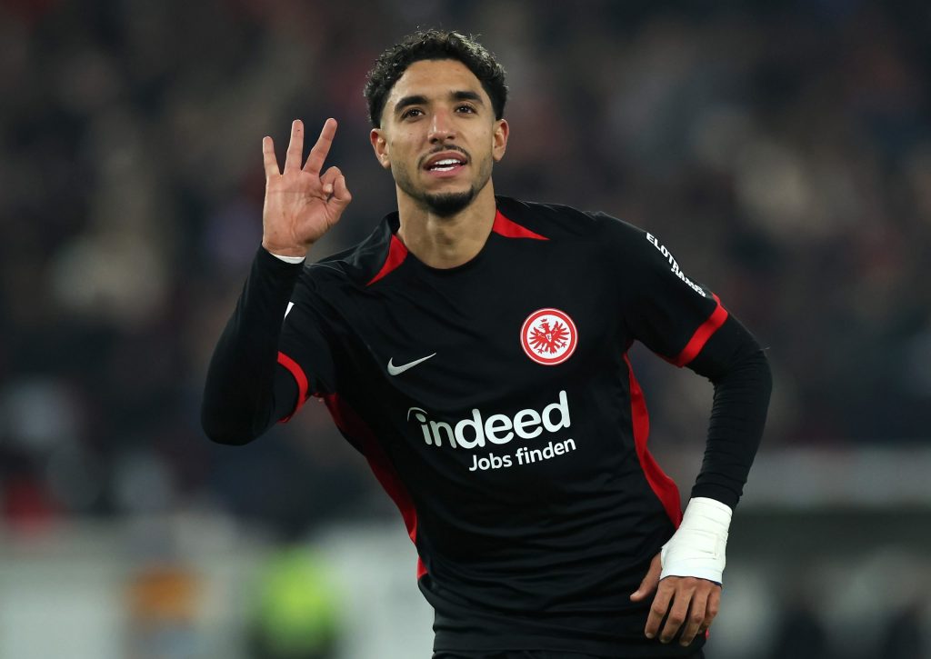 Marmoush führt Eintracht Frankfurt zu einem spannenden 3:2-Sieg über Stuttgart und spricht über sein Engagement für das Team inmitten von Spekulationen über seine Zukunft