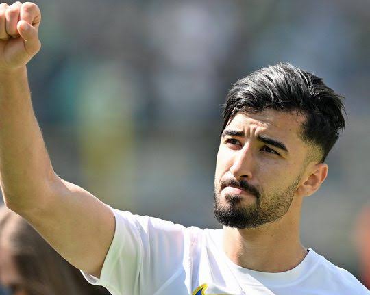 Eintracht Frankfurt übernimmt die Führung im Rennen um Wolfsburgs Mohamed Amoura, nachdem der Spieler seine Liebe für Frankfurt zum Ausdruck gebracht hat