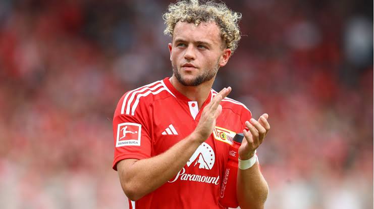 OFFIZIELL: Union Berlin sichert die Zukunft von Star-Stürmer Benedict Hollerbach mit neuer Vertragsverlängerung und lehnt Transferangebote aus Dortmund und Frankfurt ab.
