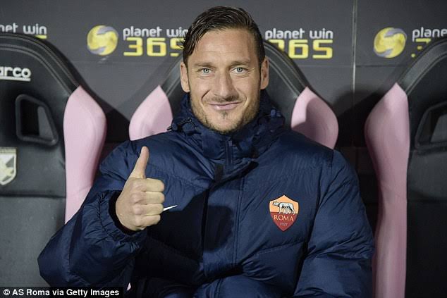 UN ADDIO A RANIERI, UN BENVENUTO A TOTTI: Fabrizio Romano conferma Francesco Totti torna allenatore della Roma dopo l’uscita di Pallotta.