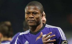 Officieel: RSC Anderlecht bereikt akkoord over verlenging contract oud-verdediger Chancel Mbemba na emotionele thuiskomst.