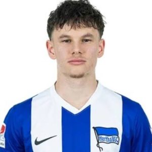 BESTÄTIGT: Hertha BSC befördert den produktiven Nachwuchsstar Julius Gottschalk, um das Mittelfeld angesichts des Interesses des VfB Stuttgart zu verstärken.