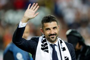 Fuentes internas del club describen el nombramiento de Villa como un “símbolo de