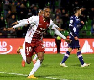 Le FC Metz confirme la prolongation de contrat de Bouna Sarr