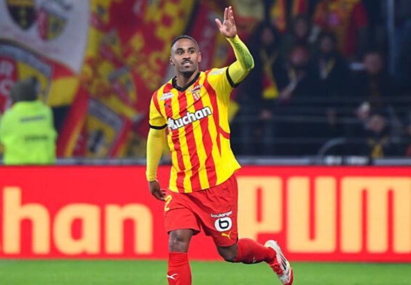 Wesley Said Les Sang et Or Nouvelles: Wesley Saïd privilégie la fidélité au luxe et signe une prolongation de contrat de trois ans avec RC Lens.