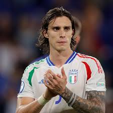 Riccardo Calafiori torna in Serie A: firma con il Cagliari Calcio in prestito dall’Arsenal