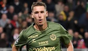 AJ Auxerre frappe fort en janvier avec l’accord pour Lucas Stassin et le prêt de Romain Faivre