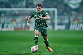 Jens Stage klar til følelsesladet comeback, mens F.C. København styrker truppen og Champions League-drømmen lever videre – efter ankomsten af Amir Richardson og Myrie, forud for sæsonens afgørende fase