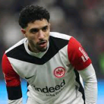 Omar Marmoush steht vor einem Bundesliga-Rückkehr per Leihe zu Mainz 05, während Jonathan Burkardt sein Traum-Comeback verkündet!